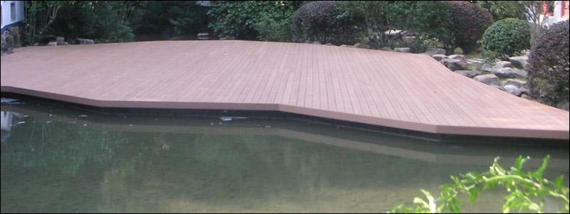 Tek-Dek Pontoon